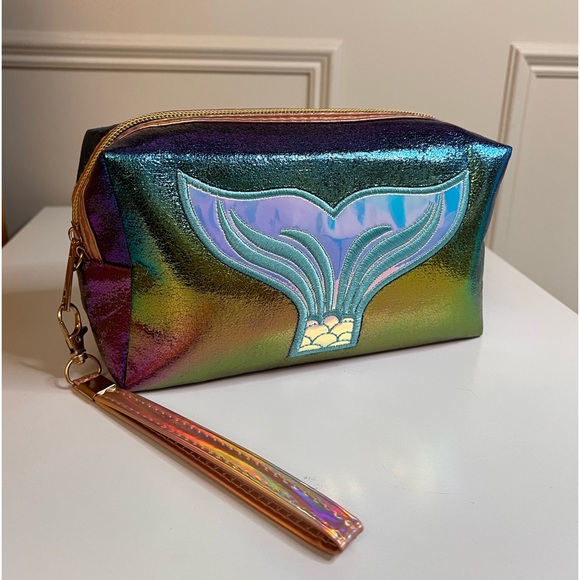 🧜♀️Mermaid tail makeup bag Phantom colours iridescent travel bag pencil case - Picture 3 of 14